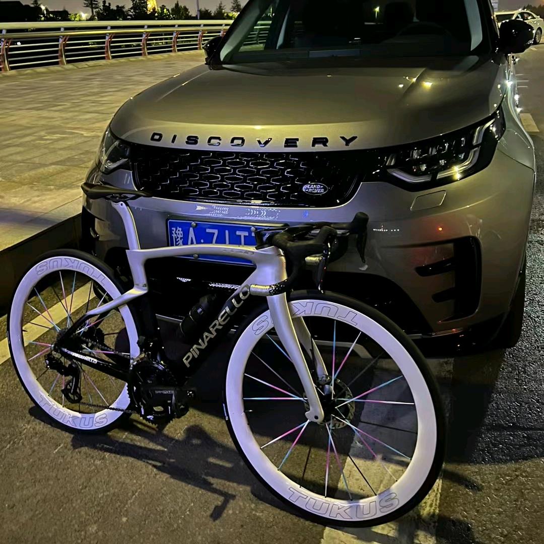 途酷斯碳纤维轮组