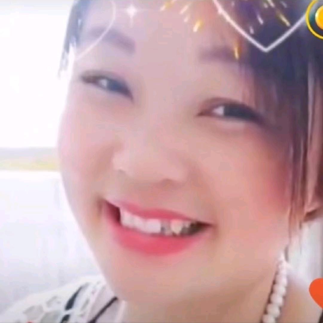 小月月