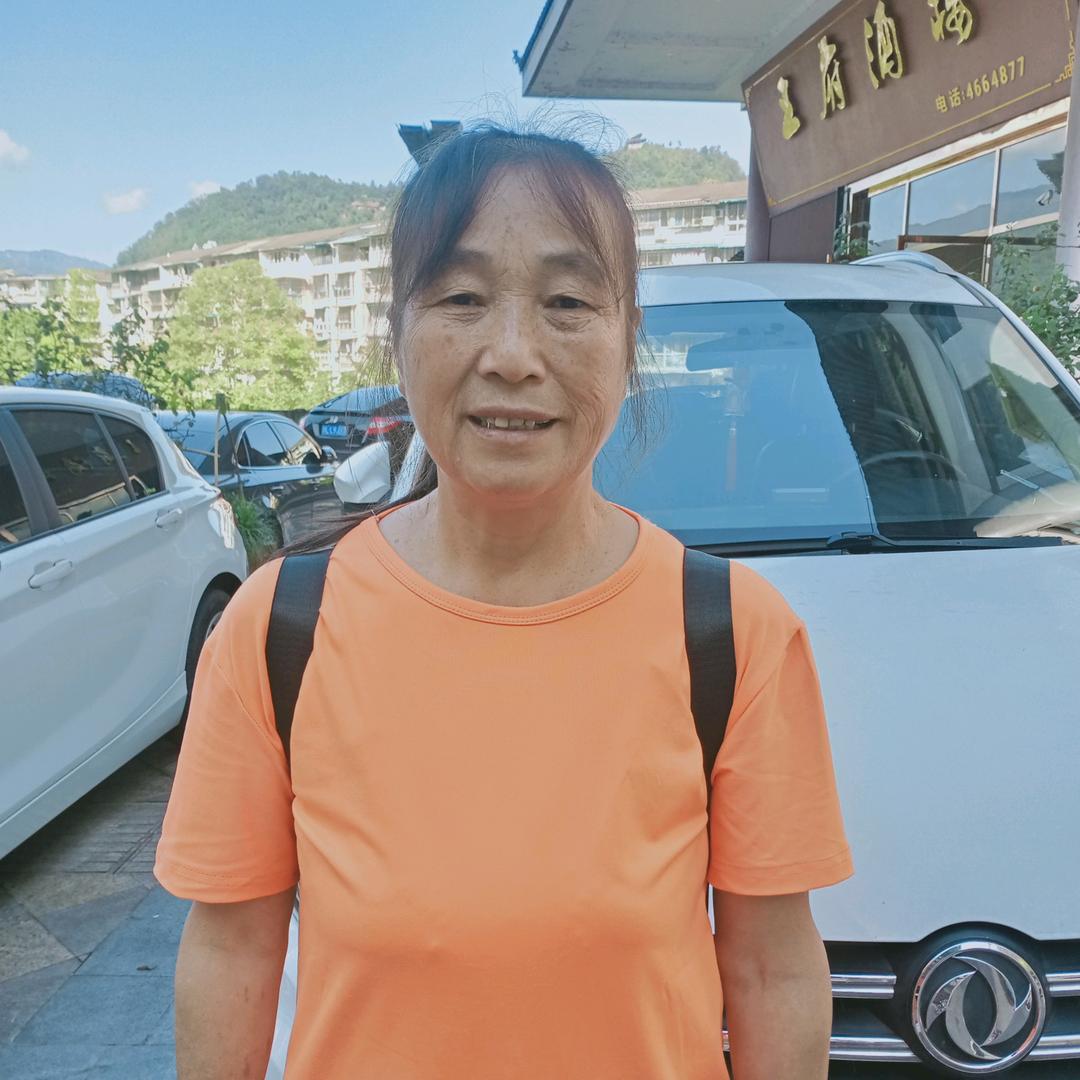 仁厚村，我是农村人，喜欢交朋接友！