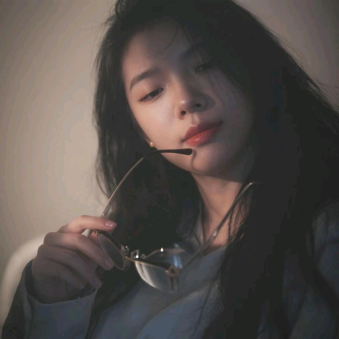 阳光的女孩