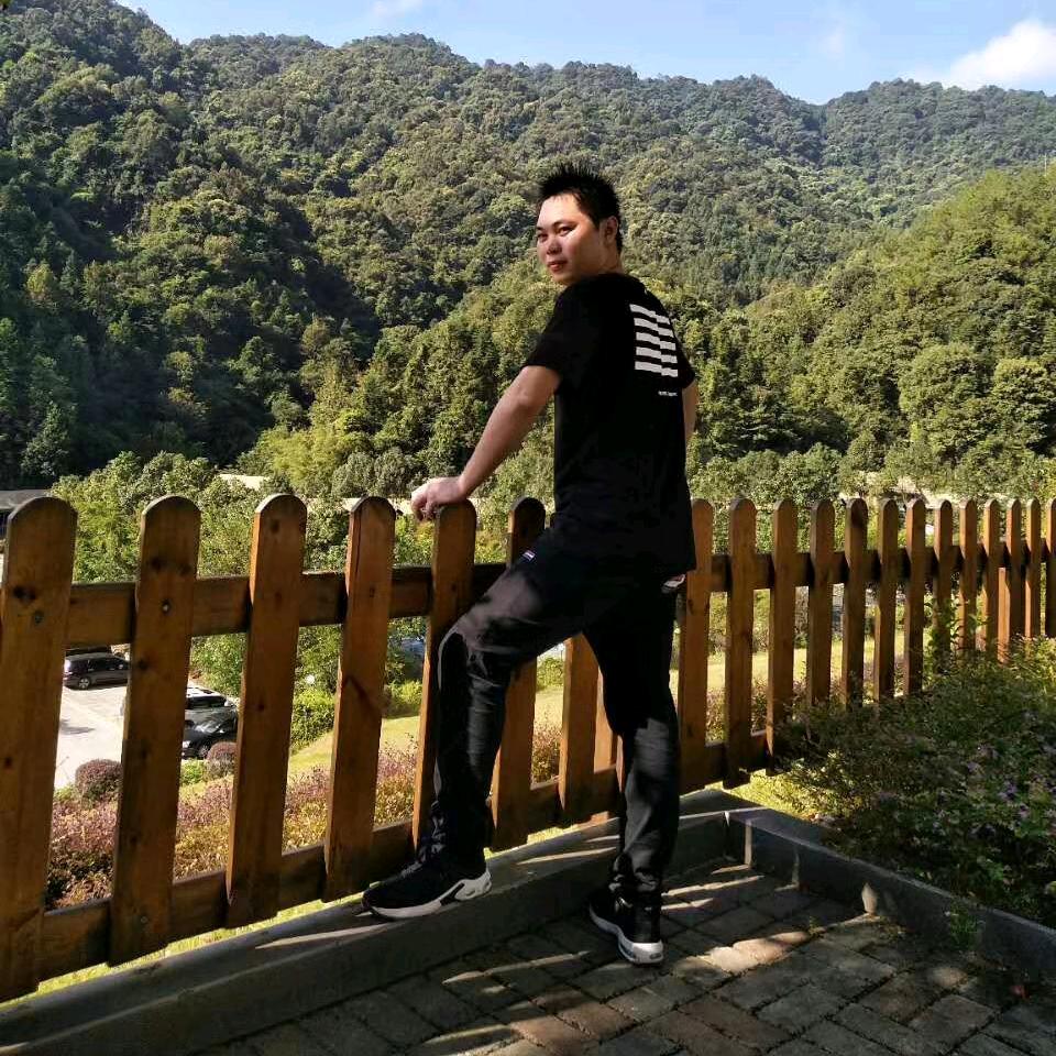 蘇(っ'-')╮=͟͟͞͞💌