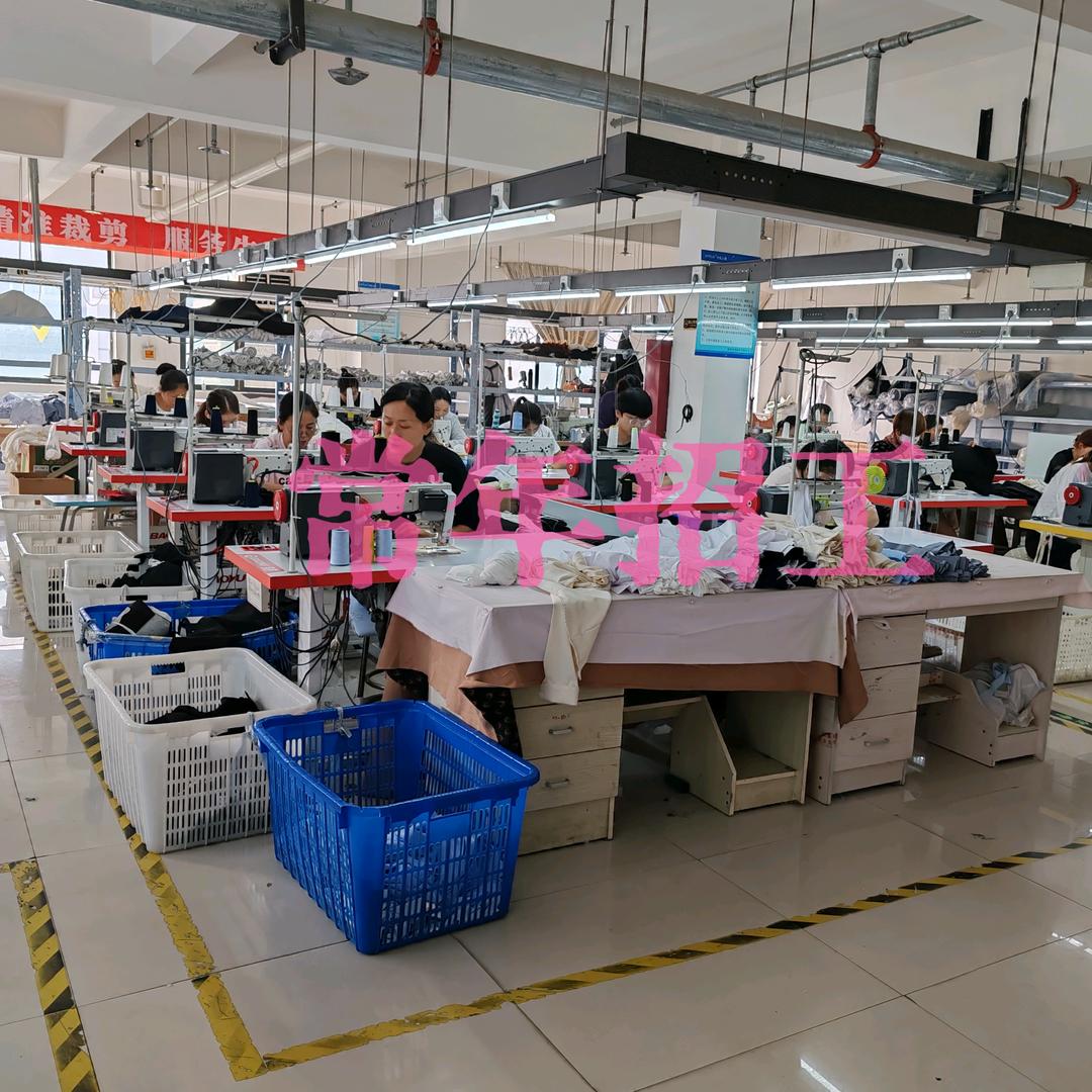 郑州华悦服装厂