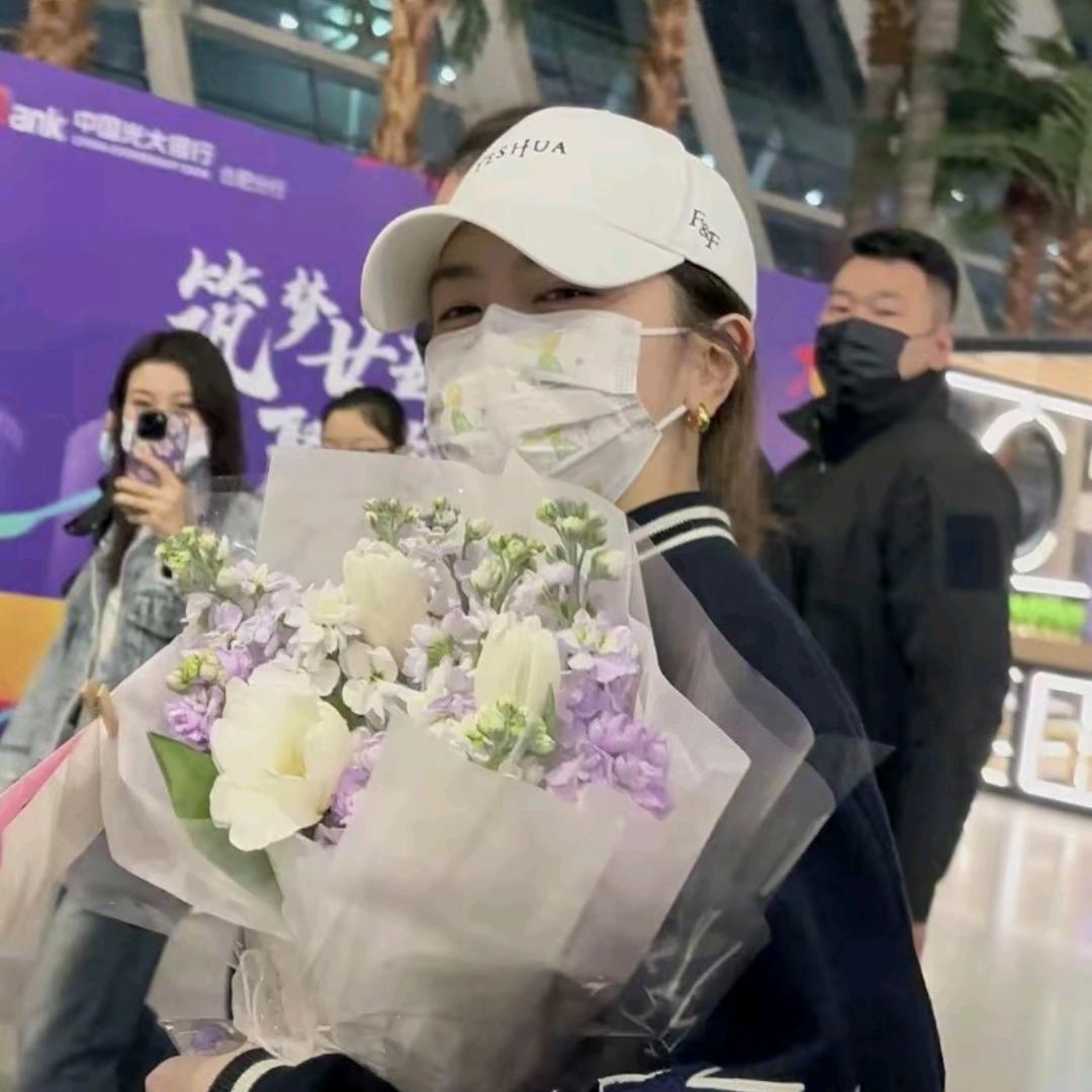 .̶♡̶眼̶里̶有̶星̶河̶