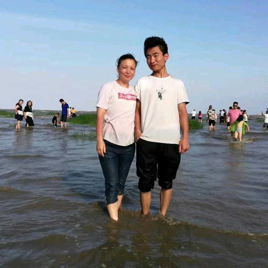 芳华木子延卿