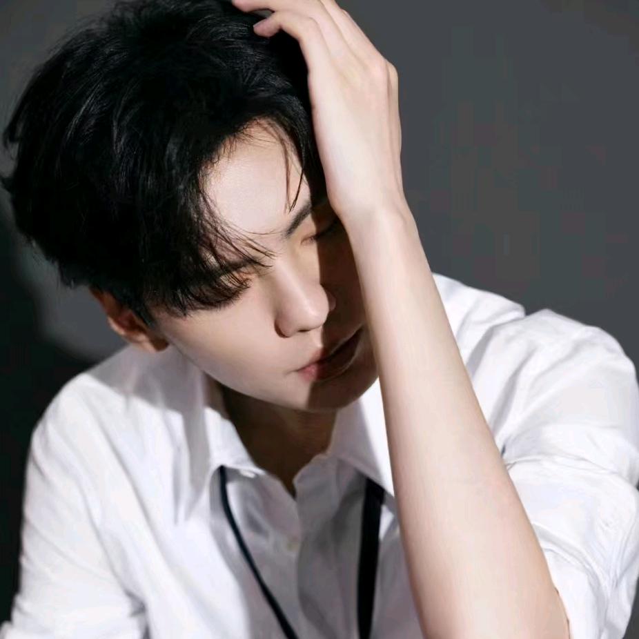 *★̶𝔃⃜只恋一人ৡᩚ࿐