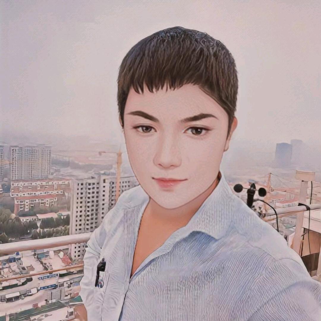 谭龙玲