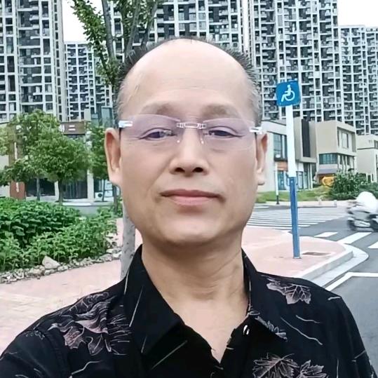 旭日东升。