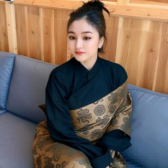 AA首饰