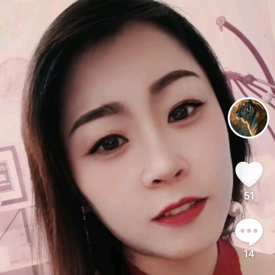 娜格格！