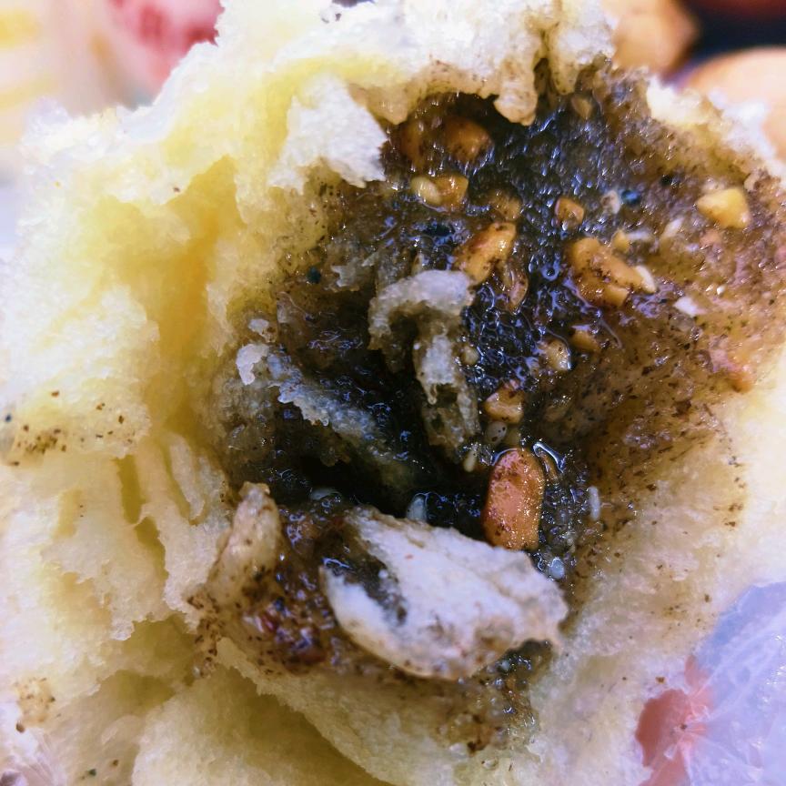 贵州陈记破酥包子店