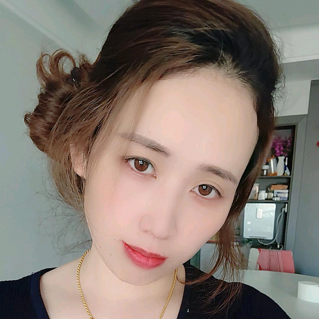 蓉蓉 🎙️