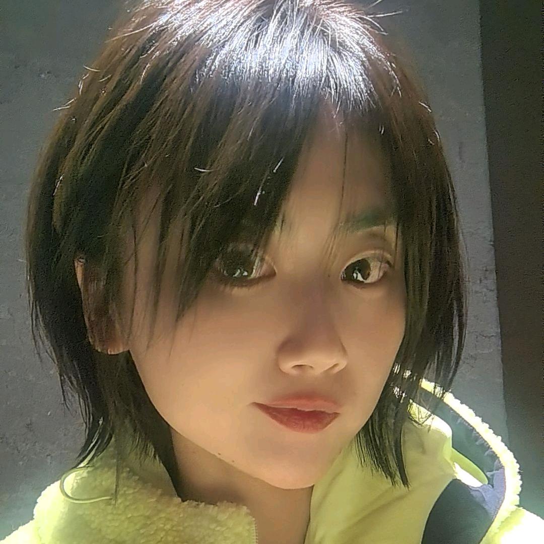 小刘同志👑