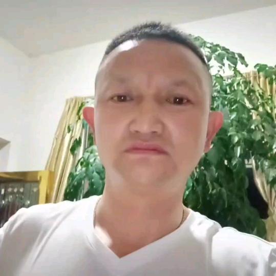 大河聂记全羊汤锅。