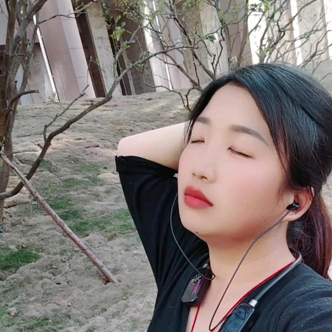 宝妈玲玲