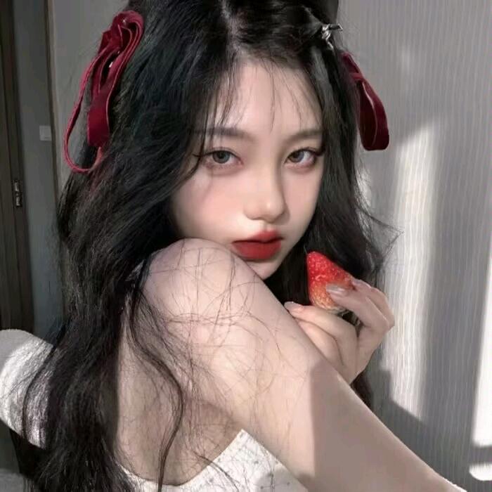 00后🌹（莹儿壁纸在这）