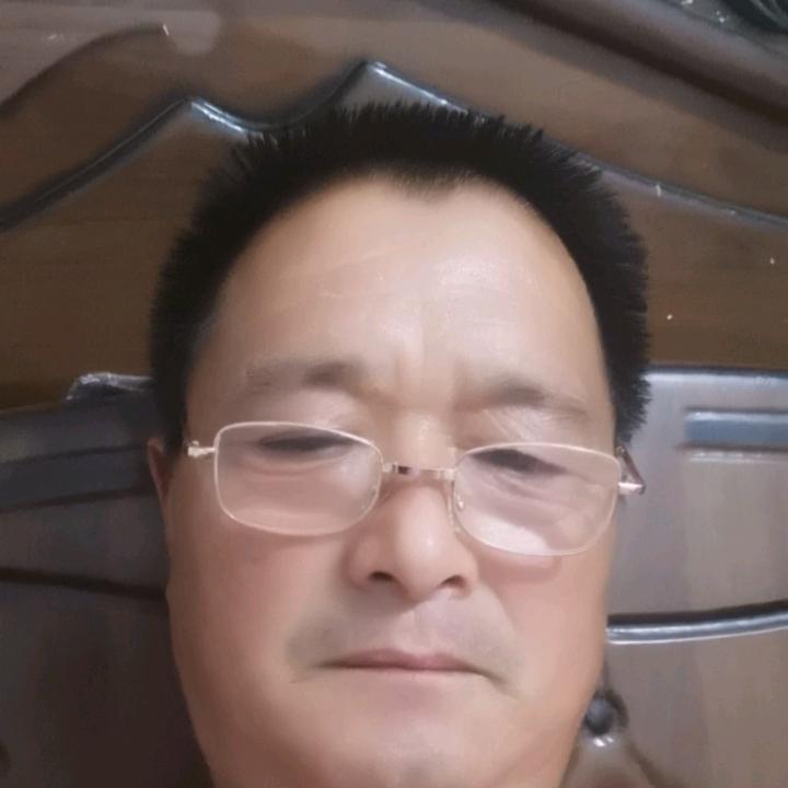 路佰岑