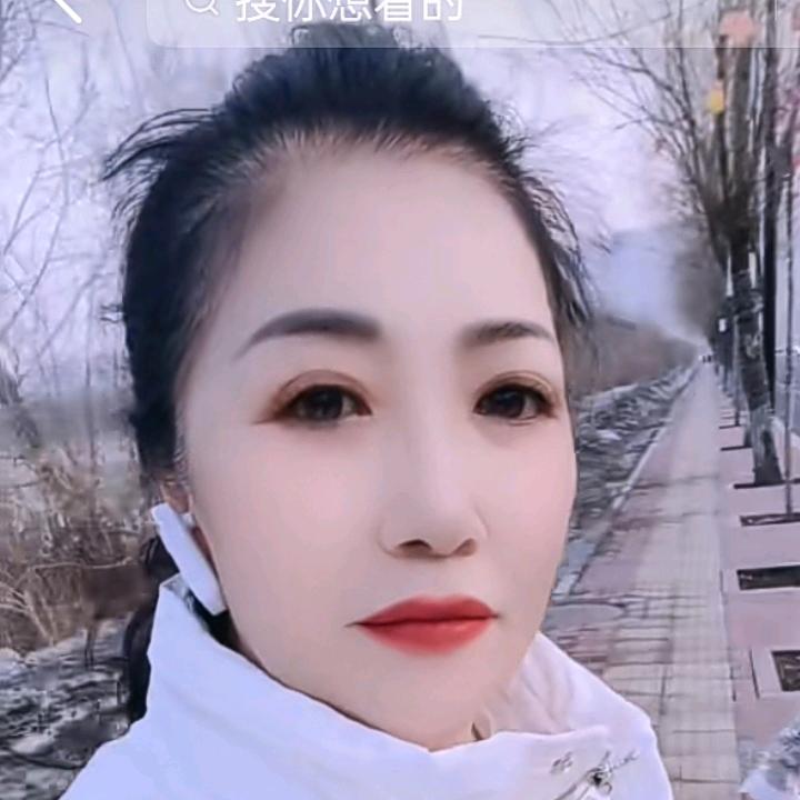 苹姐A1308晚5.40开播