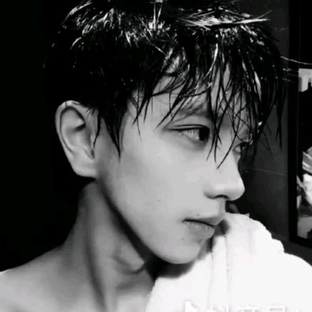 小吵小闹小脾气