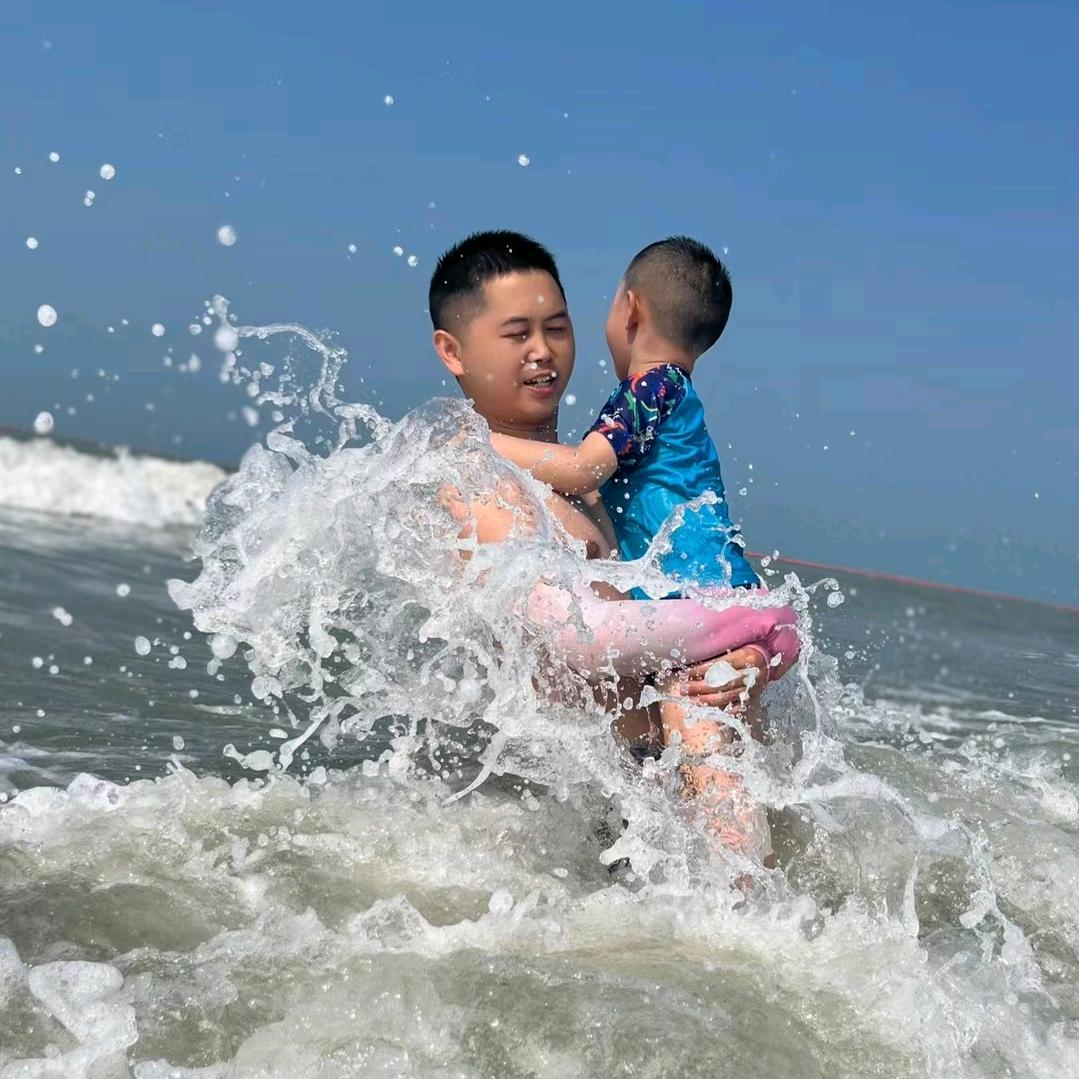 曹曹户外