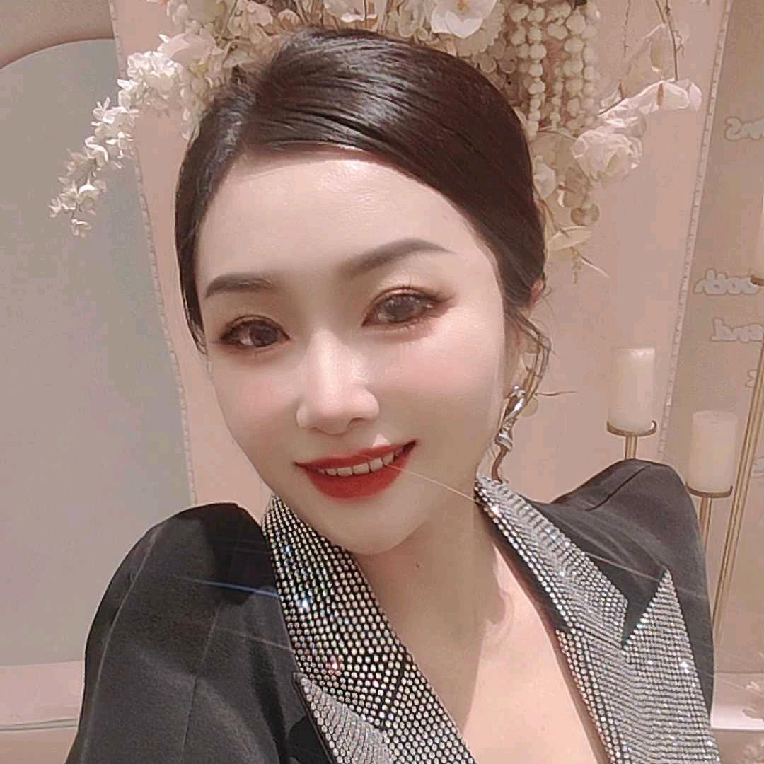 李梓茗