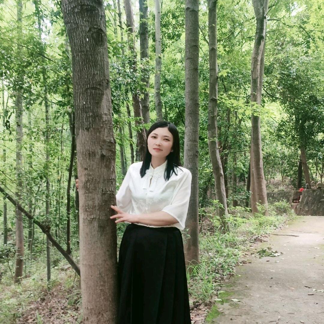 南康瓷砖一李姐姐