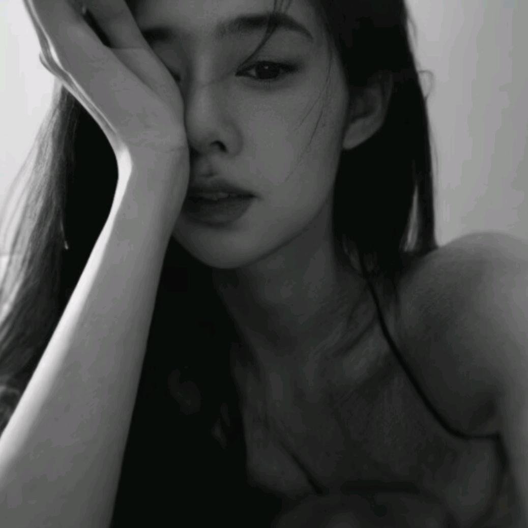 晒太阳(●'◡'●)