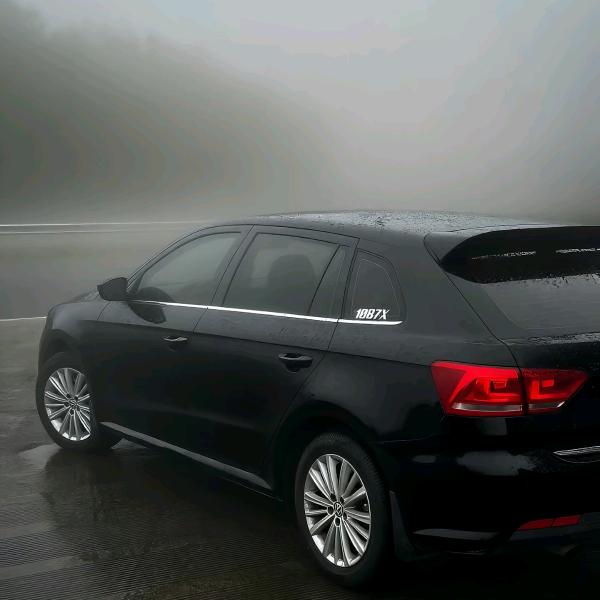 德阳好车居汽车-小王