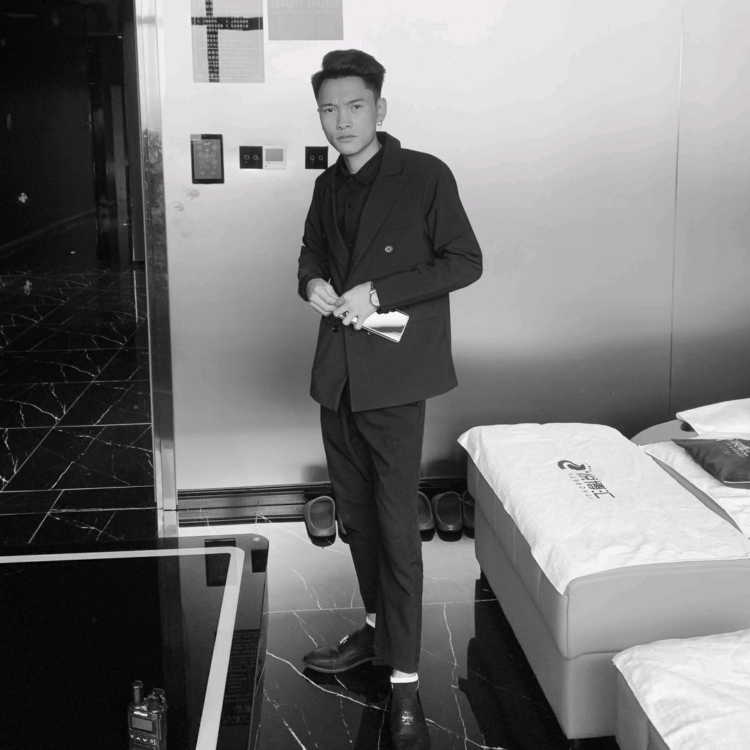 川彝小海