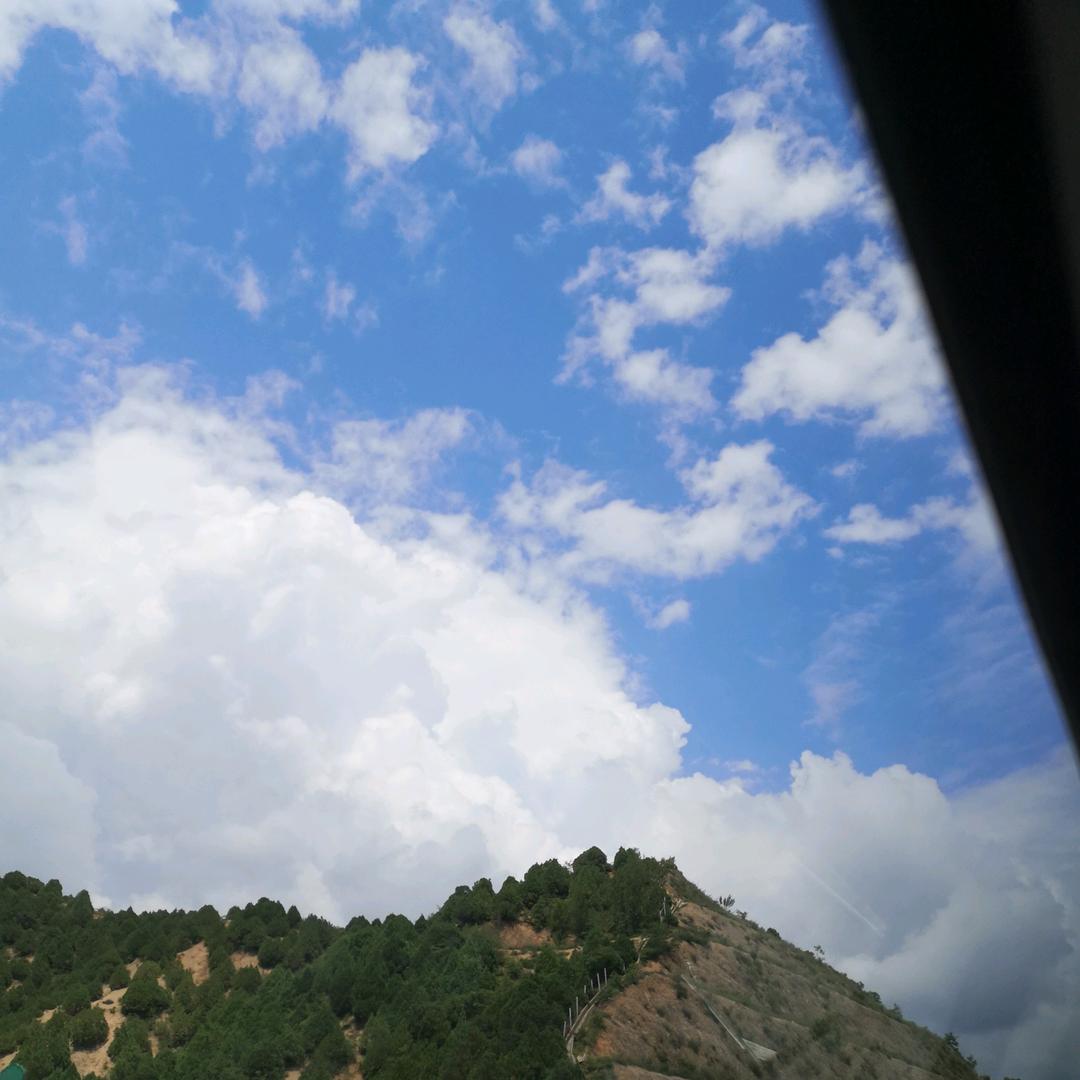 玉翠玲珑（拒私聊）