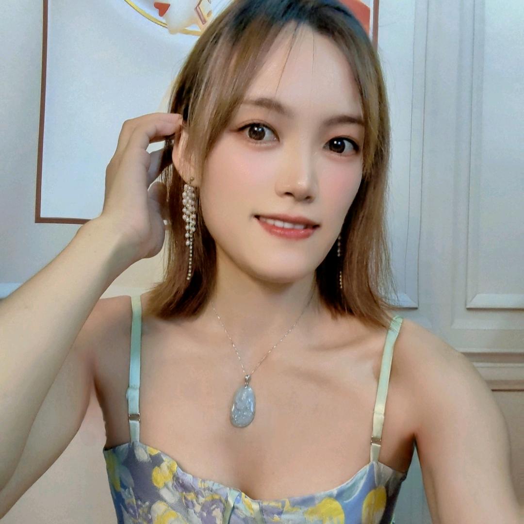 莫莫在深圳