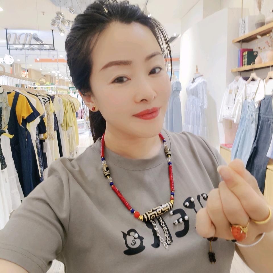 念哥儿服饰穿搭