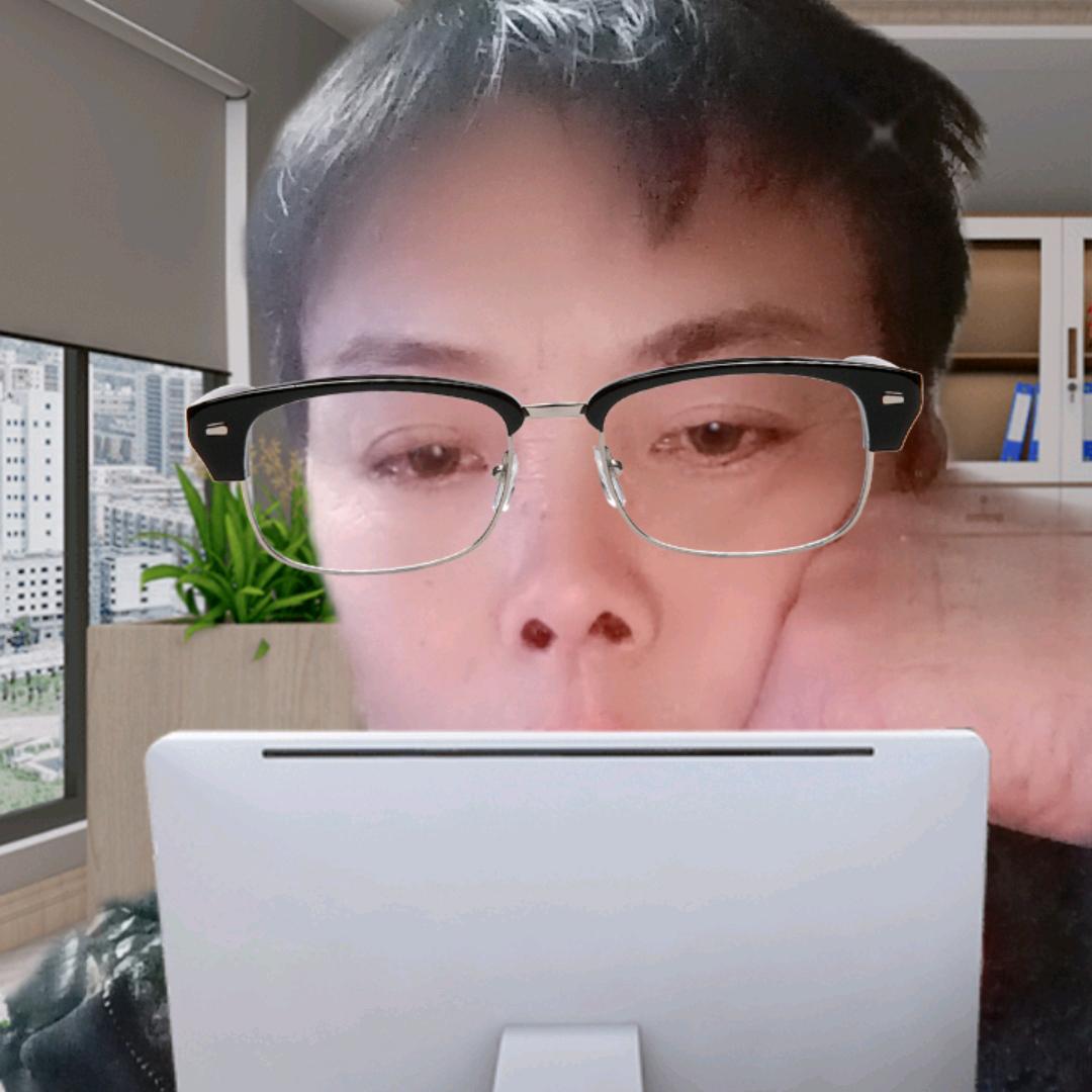小张，木材买卖
