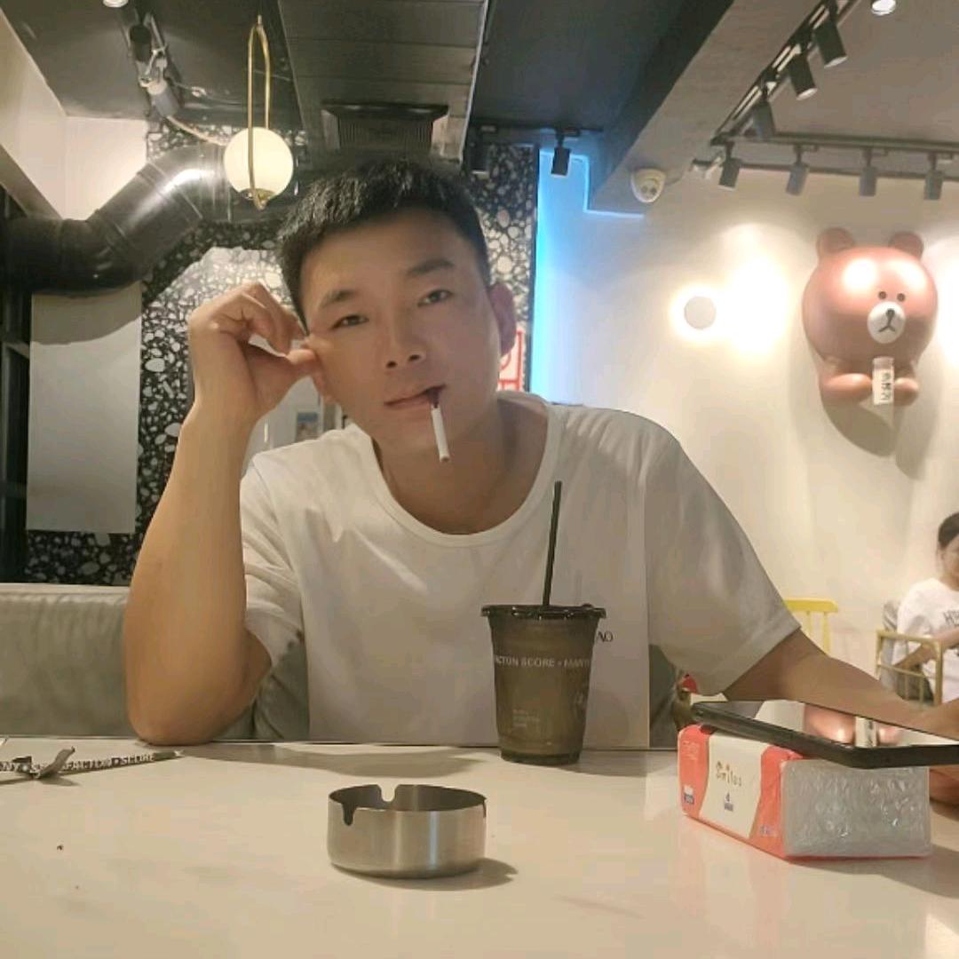 永不言败～小胡