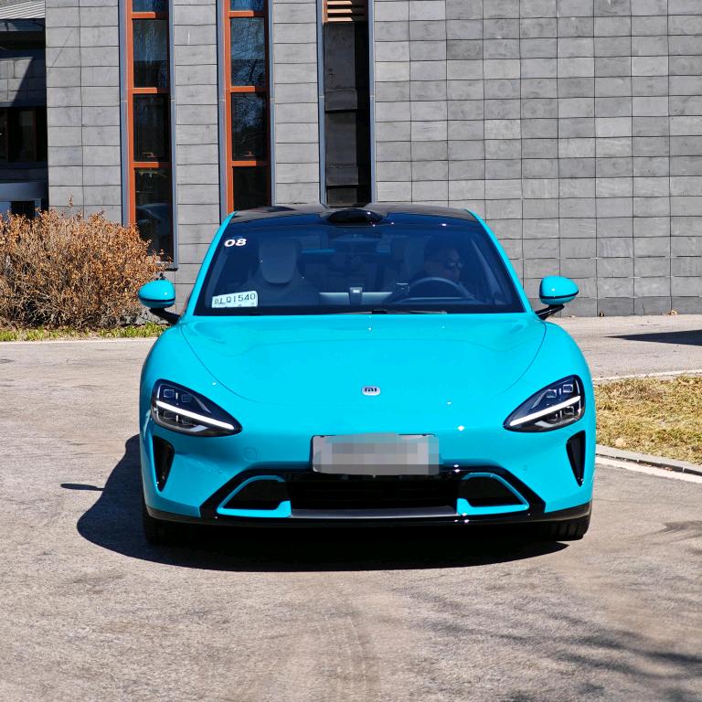 里海的SU7🚗