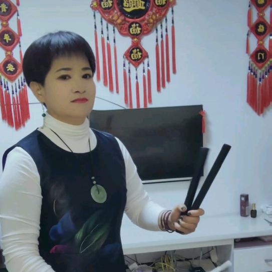 虎妞《邱春平》