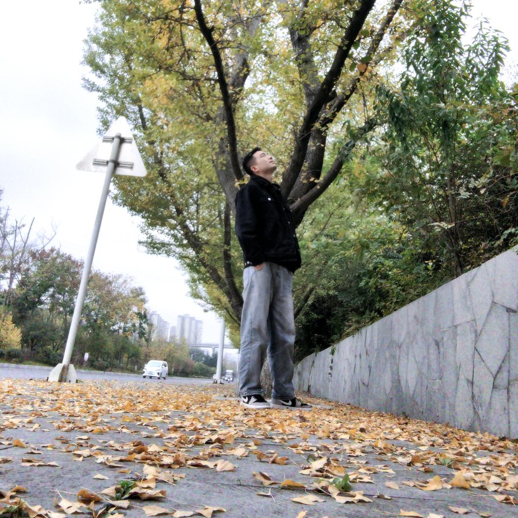 【 且笑且歌且平生】