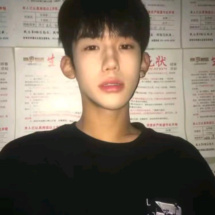 杭州下小雨头像