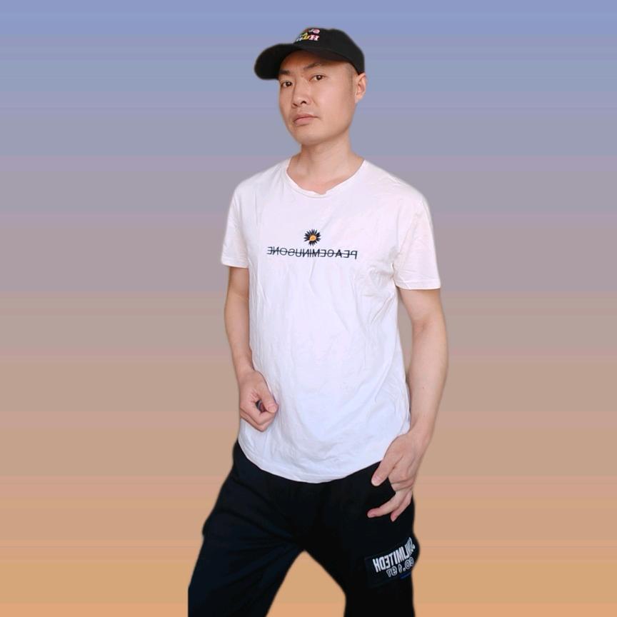 阿静.