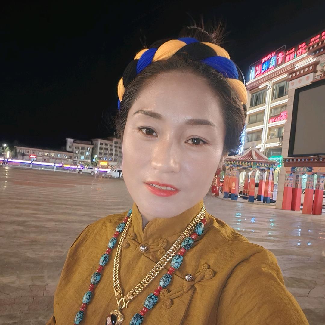 波密县木碗工坊