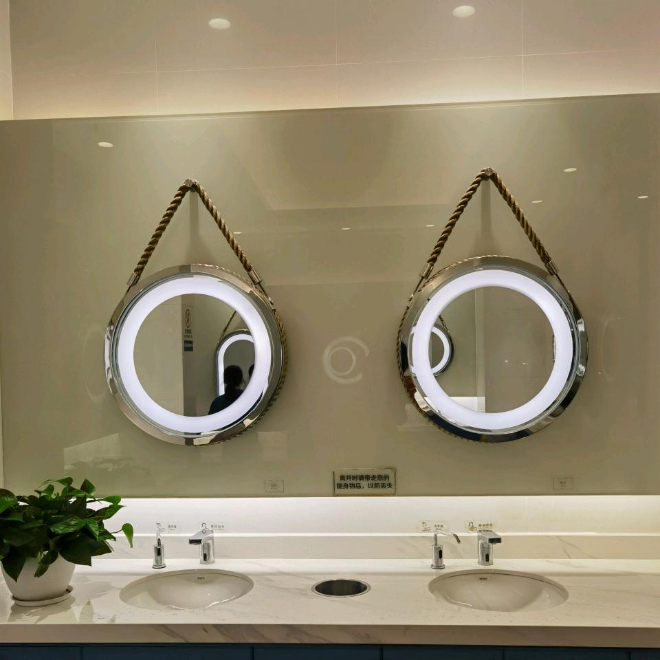 东莞市琪毅智能镜工厂