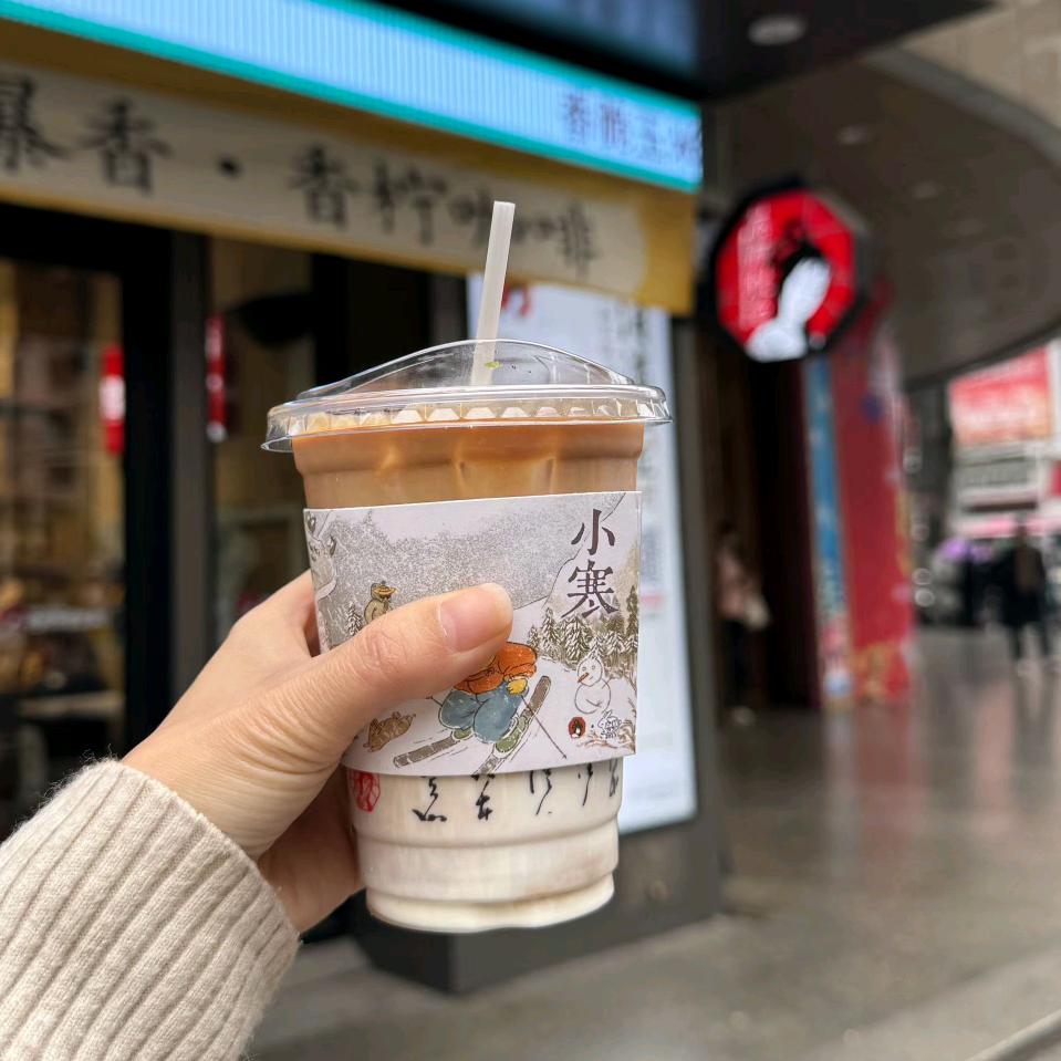 一只小熊¹³¹⁴ృ༊