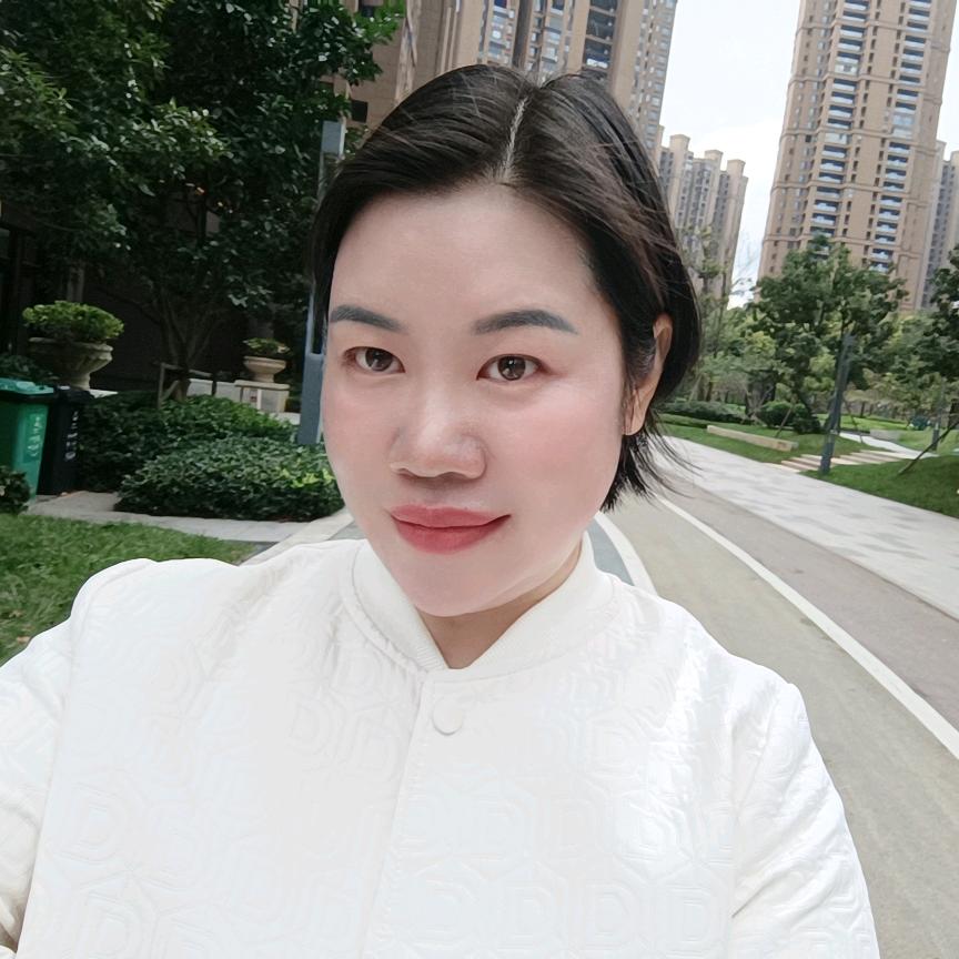 杨萍