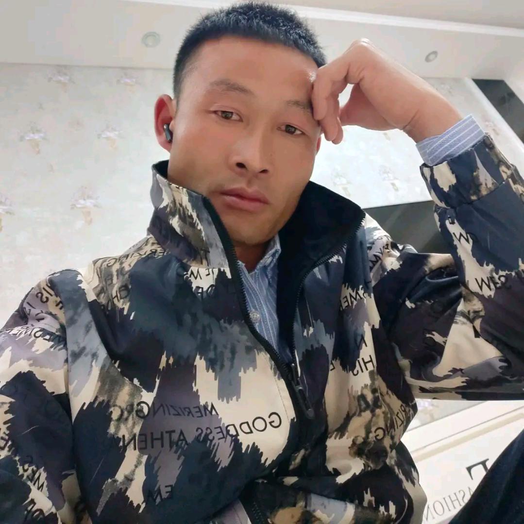 百年汗都苏工彩钢防水施工