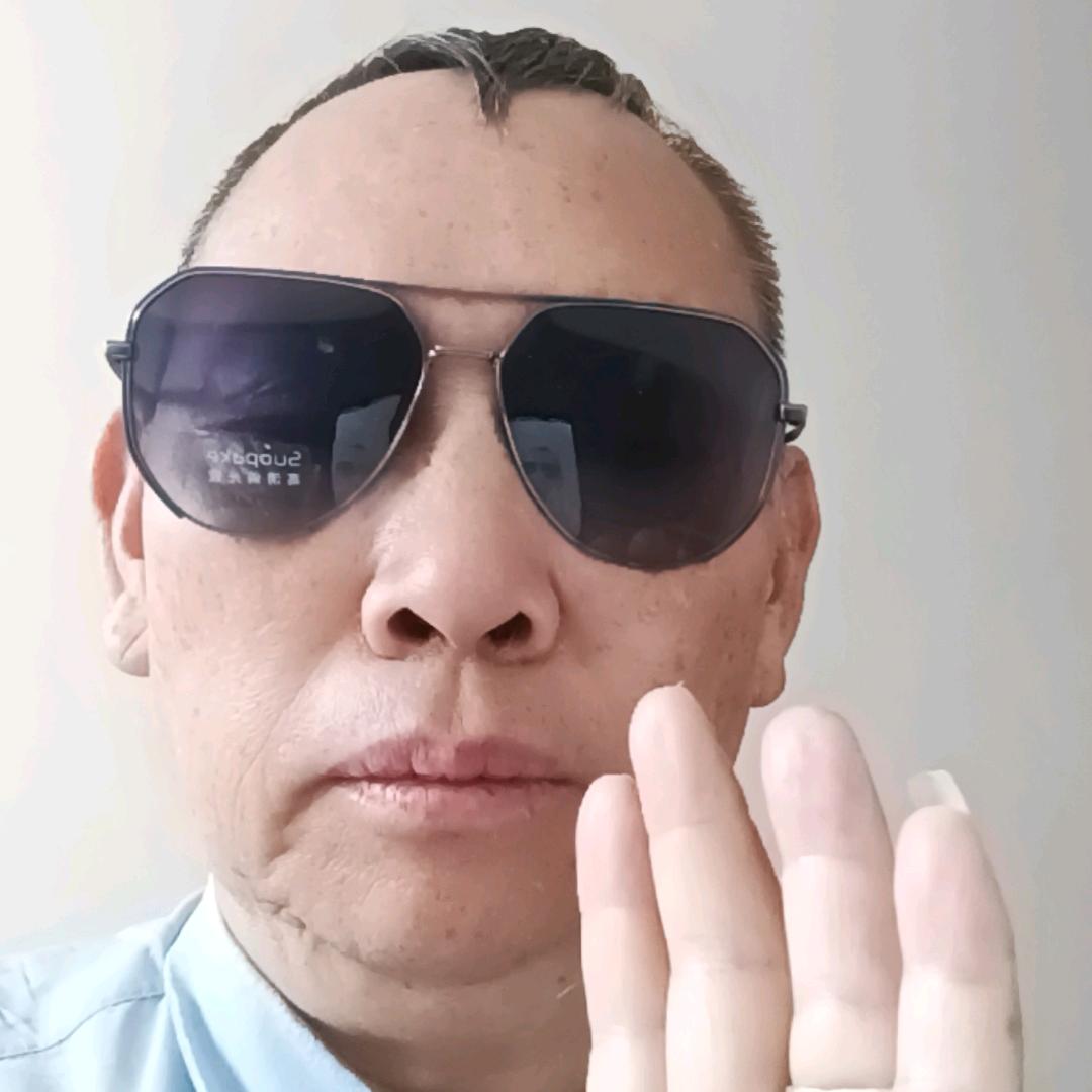 我愛中国🇨🇳，永远跟党走，不忘初心，牢记