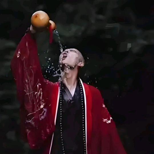 就像小强一样活着