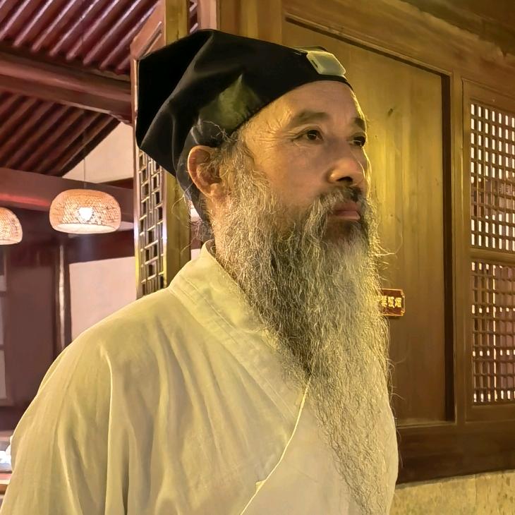 牟显明