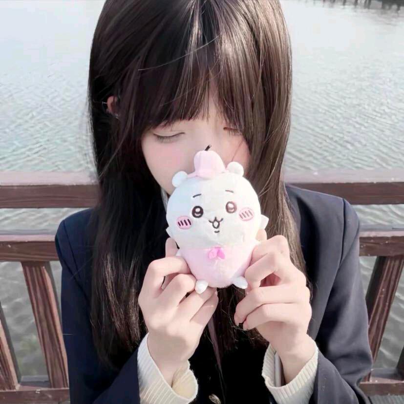 奈奈欣