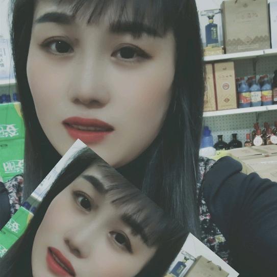 橙橙和果果。