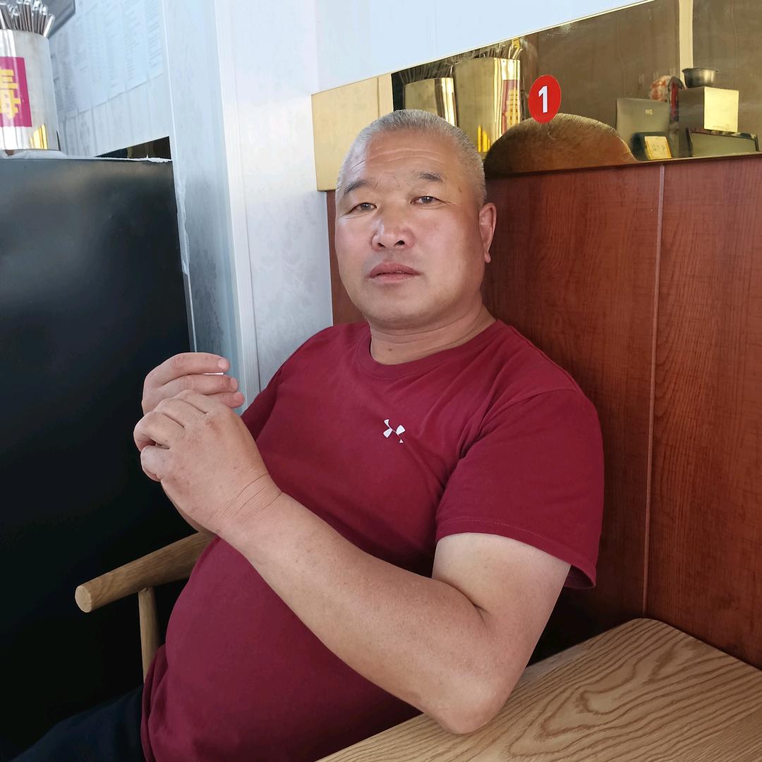 宝音巴特尔