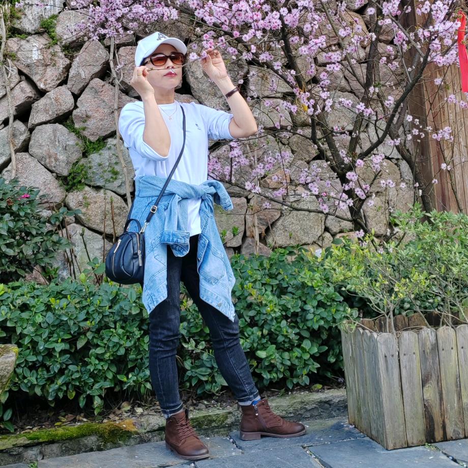 单身小姐姐❤️🌻🌻🌻